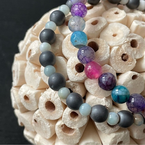 Multicolor Beaded Bracelet Set - Picture 2 of 5